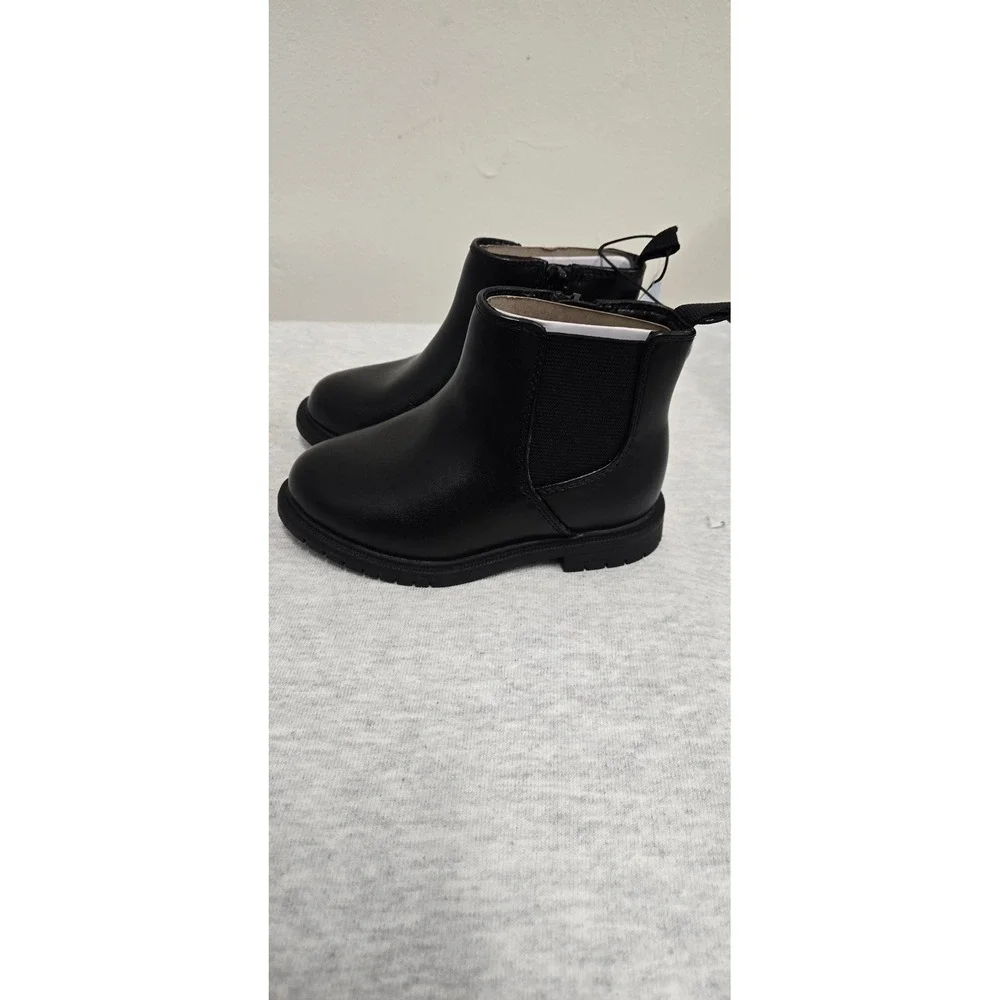Cat & Jack ToddlerBlack Chelsea ankle Boots Side Zip Ankle Boots Size 7 NEW